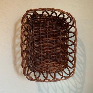 Simple Basket